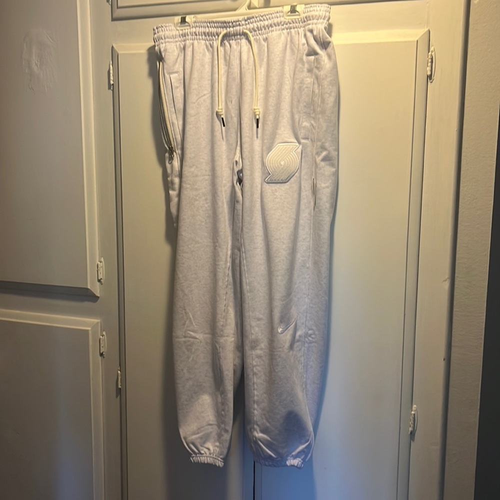 Brand new Large Nike Sweats